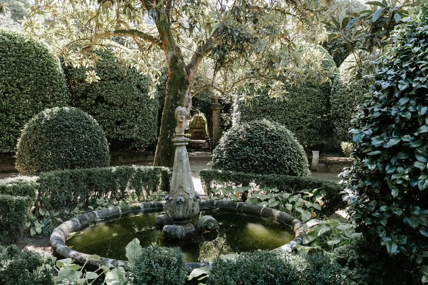 Gardens of Mosteiro de Landim — photograph 16